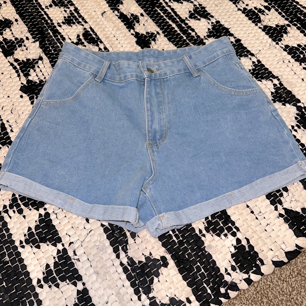 light wash high waisted shorts